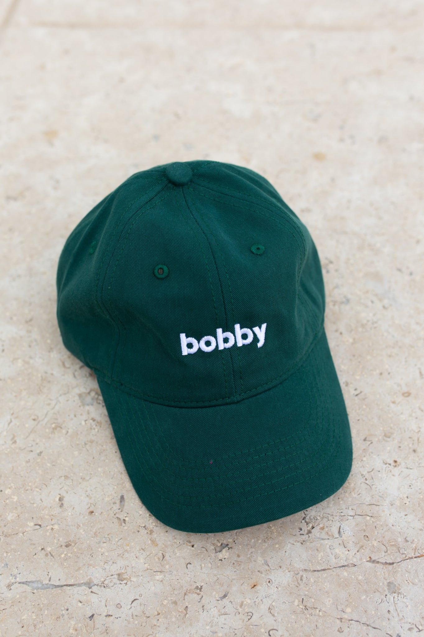 BOBBY CAPS