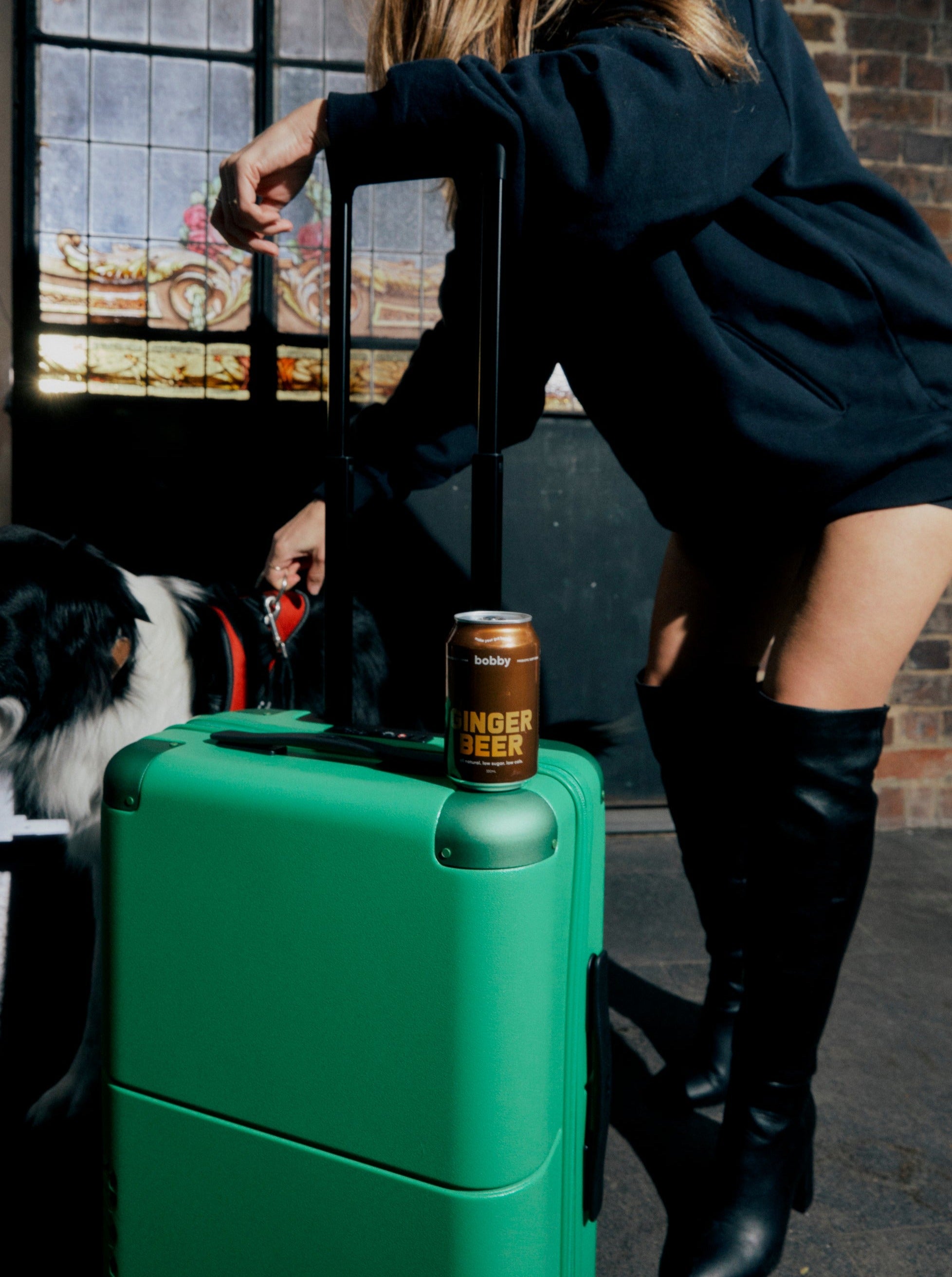 Australian-made ginger beer soft drink, a better-for-you alternative that is low in calories and sugar filled with prebiotics to aid in gut digestion.